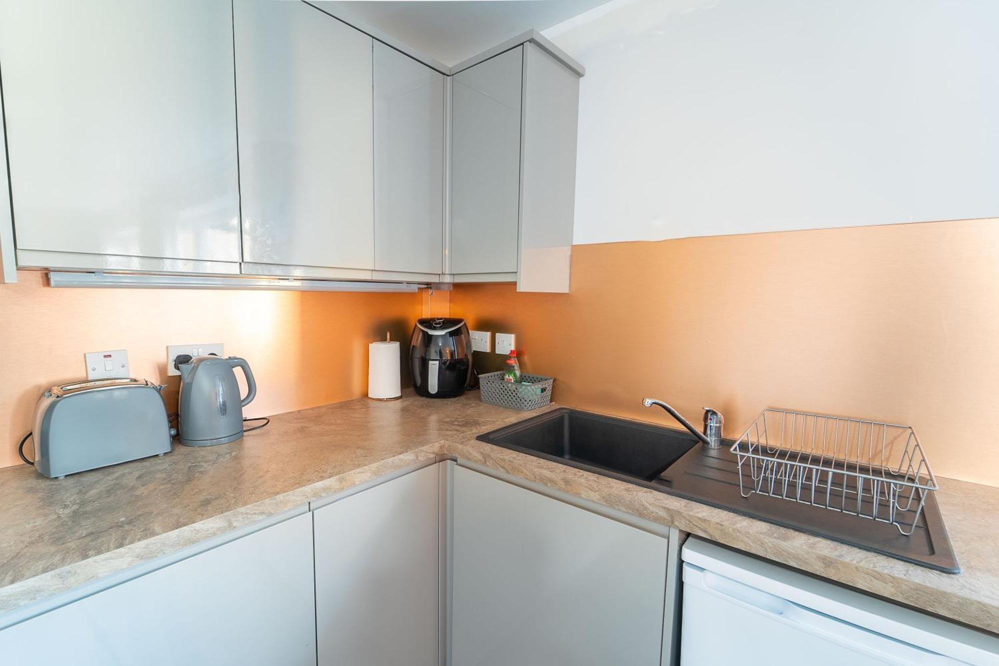 פורט ויליאם Lochaber Apartments מראה חיצוני תמונה